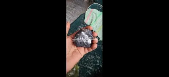 حجر نيزك من الاحجار الكريمه المرغوبه