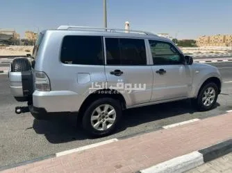 mitsubshi pajero - 5