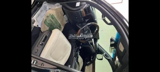 الوصفاللبيع لكزس 2019 محركاته وشاصيه وكاله حمايه كامله على البدي وعازل حراري ماشى121: الف