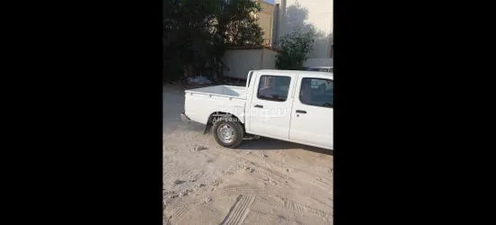 للبيع سياره نيسان بيكب - 2