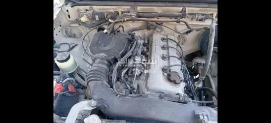 للبيع سياره نيسان بيكب - 5